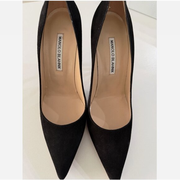 Manolo Blahnik BB Classic Black Velvet Pointed Toe Pump Shoes Size / 38 US - Picture 3 of 10